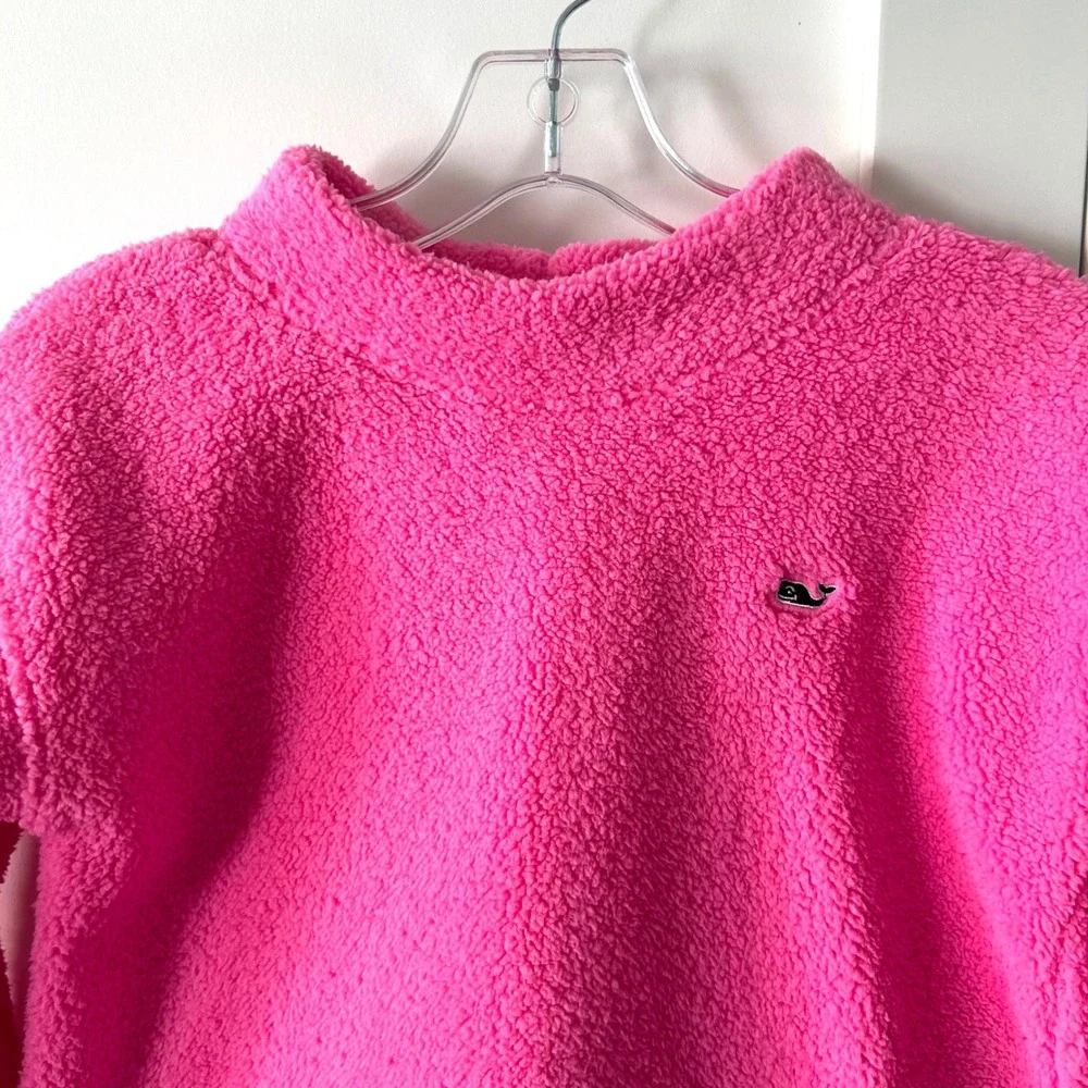 Vineyard Vines Girl's Bright Pink Mock Neck Pullover Fleece in‎ Size L